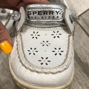 Sperry Top Sider White and Metallic Silver Sz 7